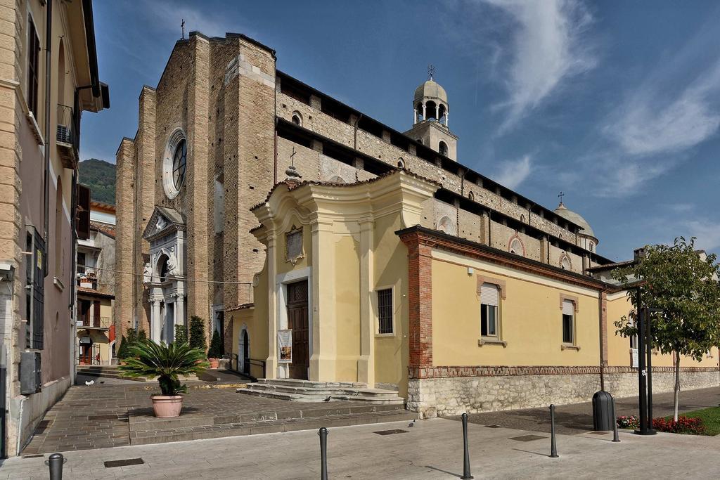 Antico Palazzo Signorile Daire Salò Dış mekan fotoğraf